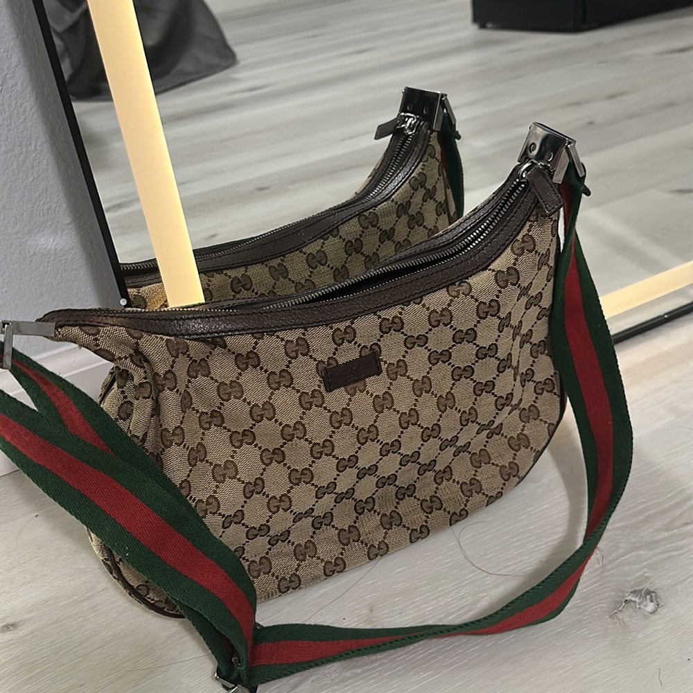 Gucci canvas black shoulder bag